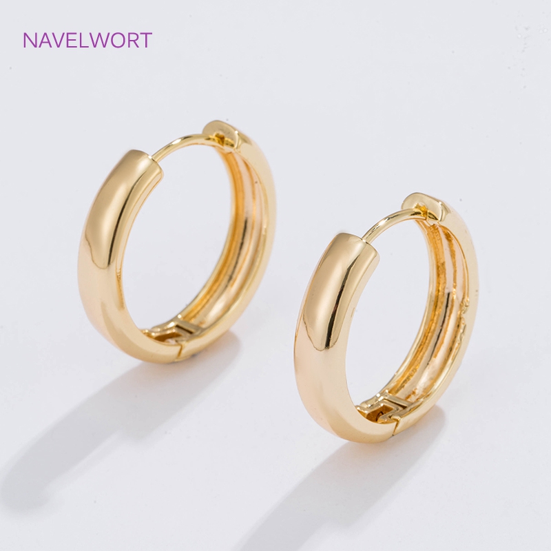 Women Fashion Jewellery - 6 أحجام من الأقراط الدائرية المطلية