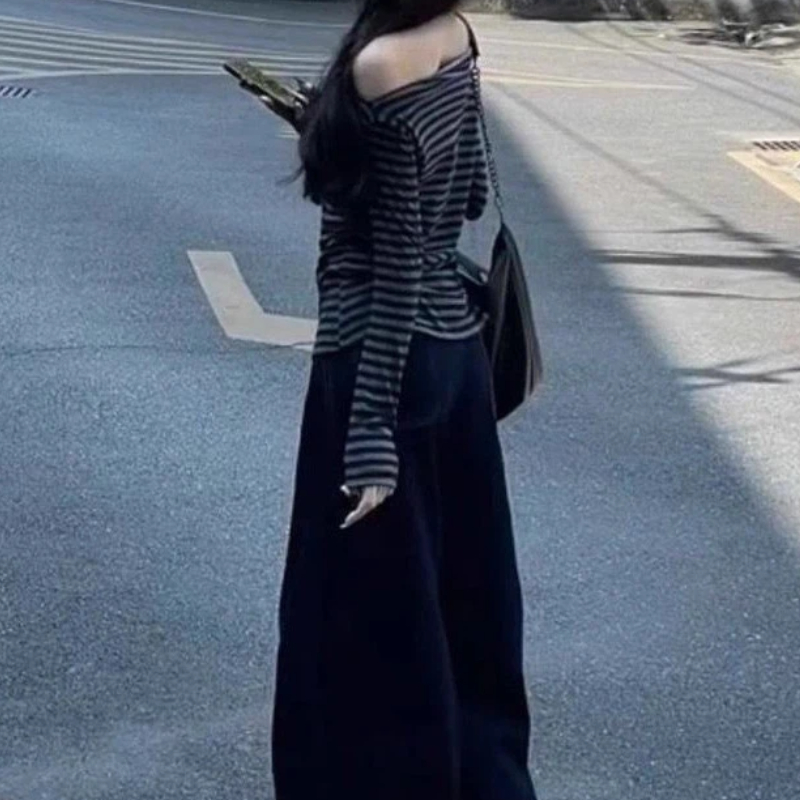 بلوزة نسائية كورية عصرية مخططة - مراجعة Off Shoulder Top وسعره