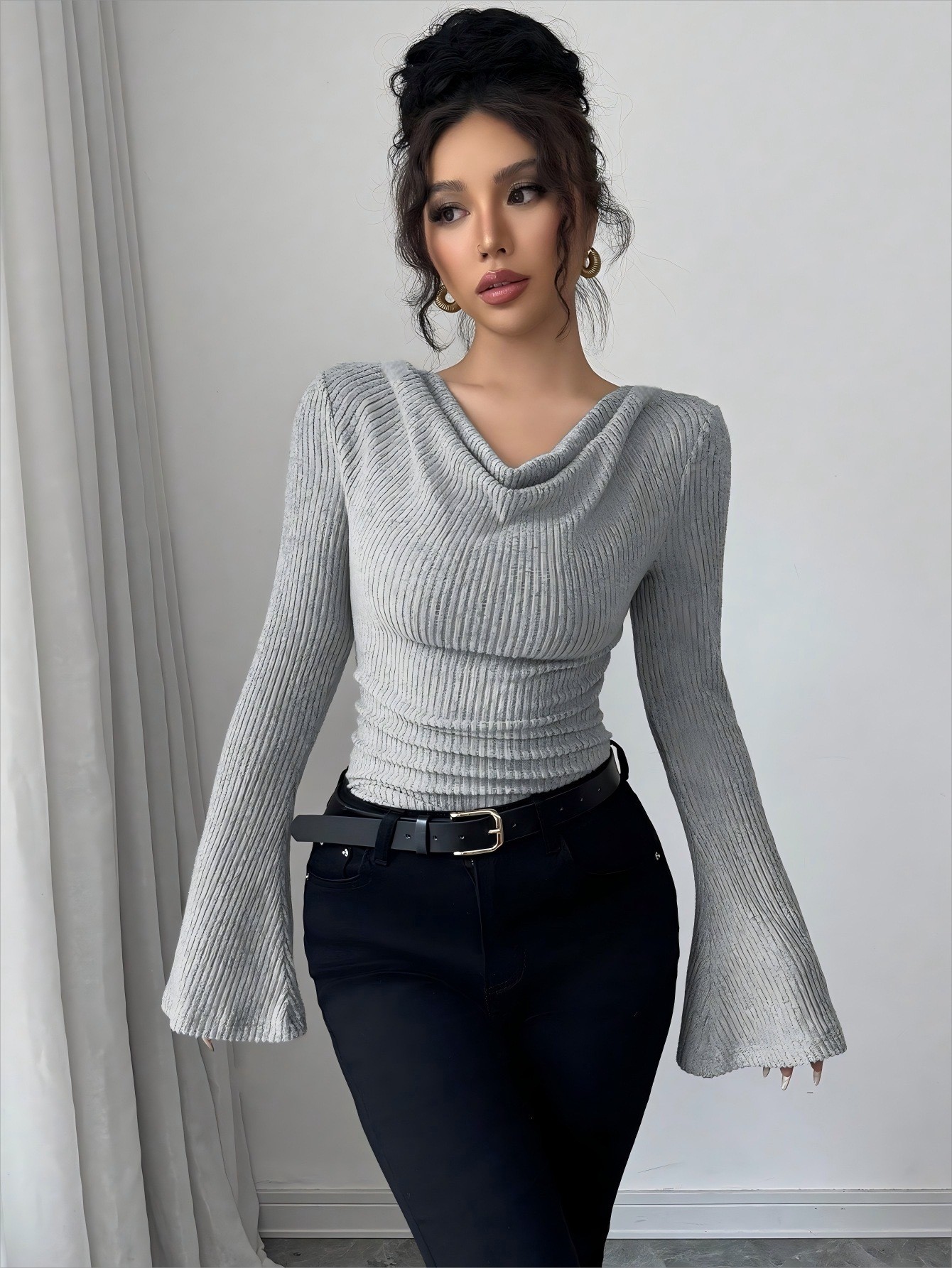 بلوزة نسائية بكتف مكشوف وياقة  - مراجعة Off Shoulder Top وسعره